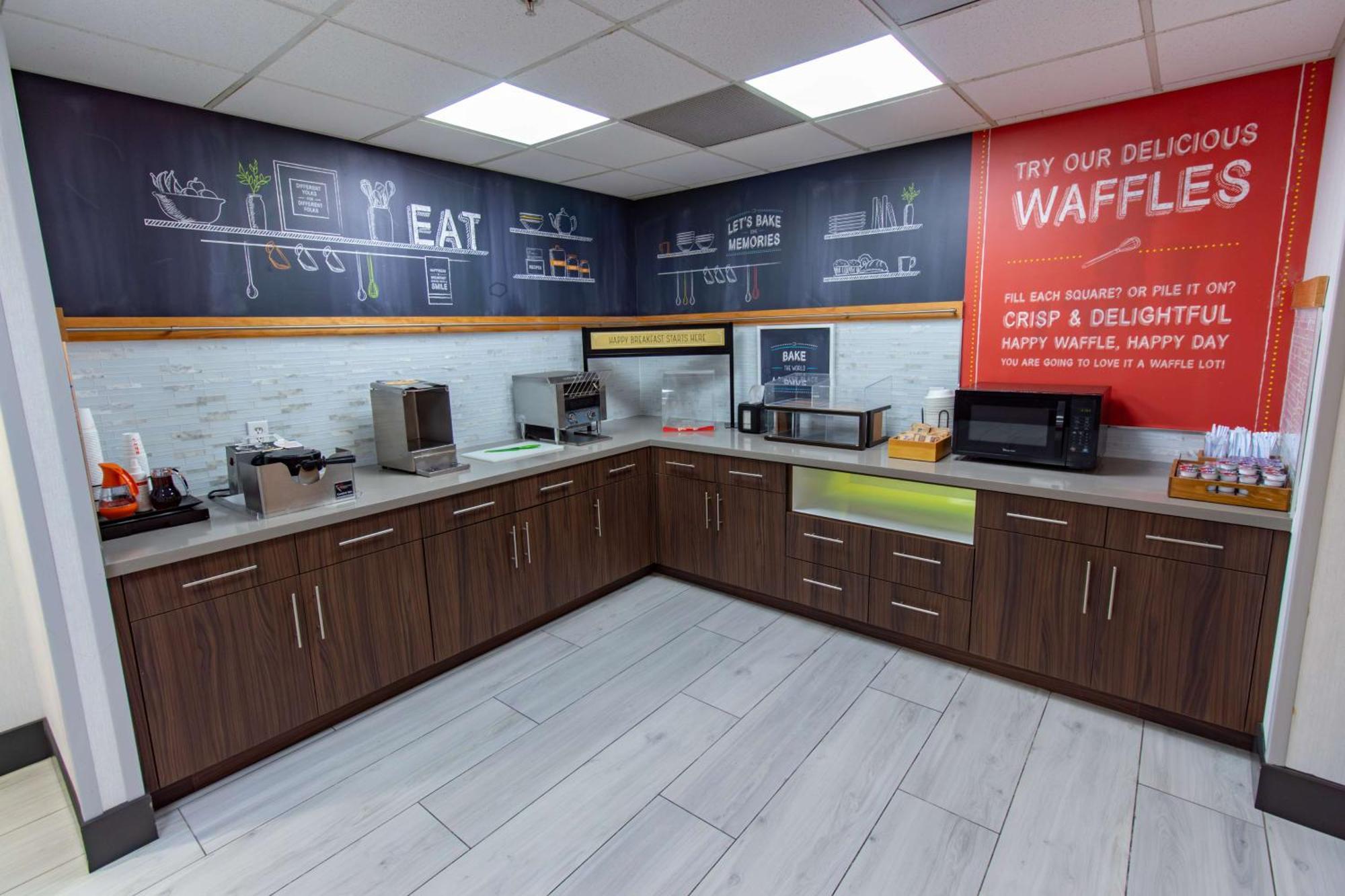 Hampton Inn & Suites Denton Zewnętrze zdjęcie