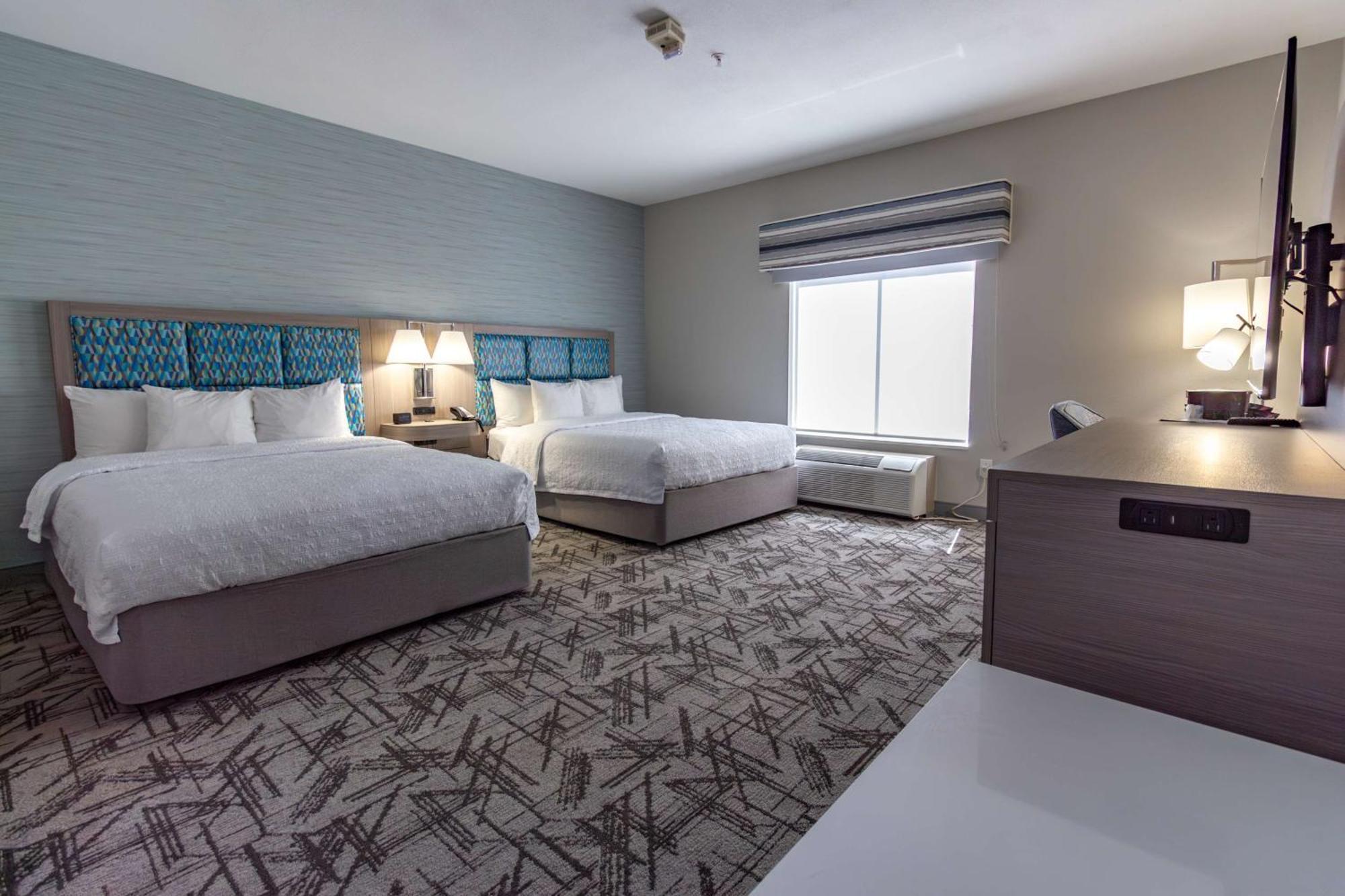 Hampton Inn & Suites Denton Zewnętrze zdjęcie