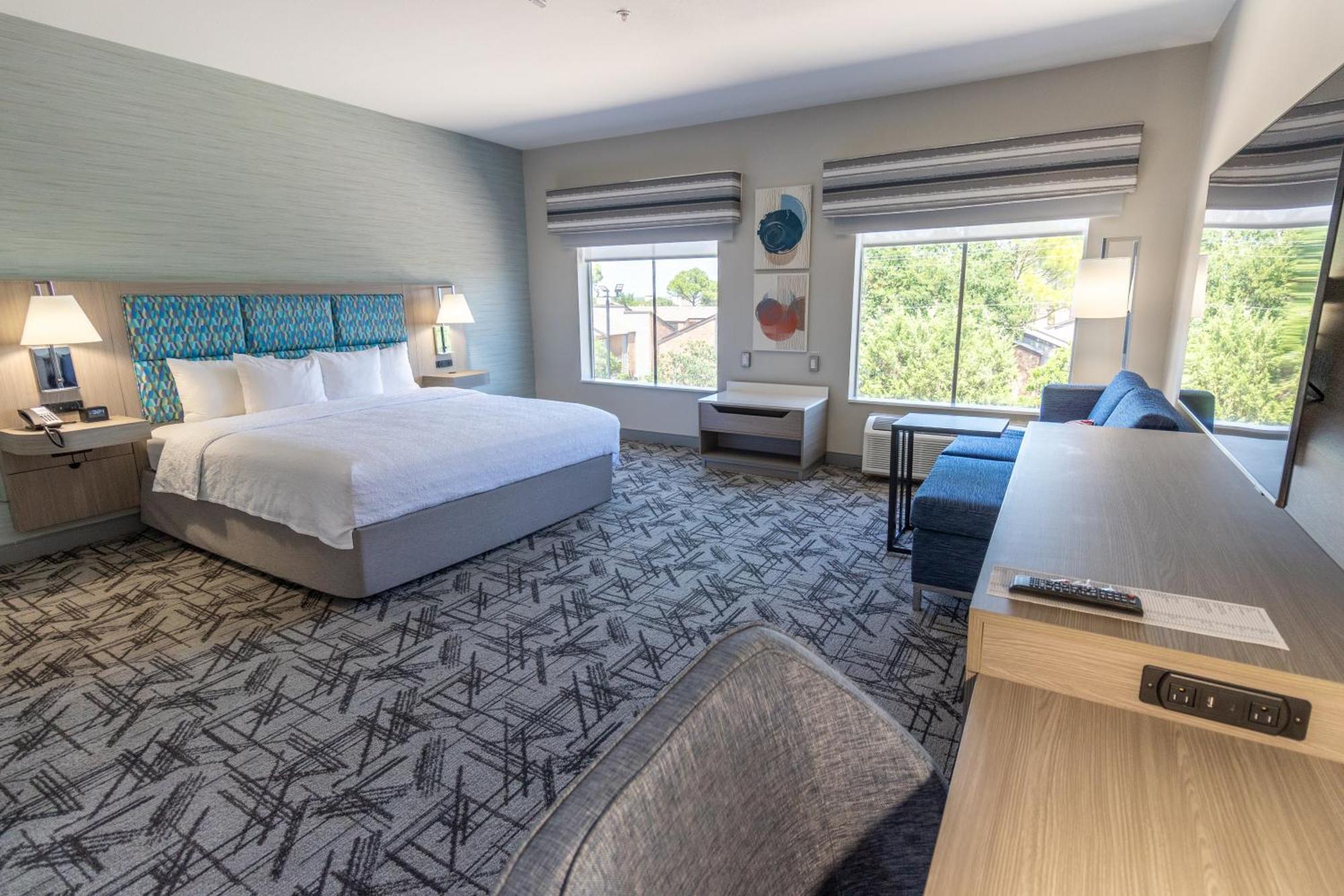 Hampton Inn & Suites Denton Zewnętrze zdjęcie