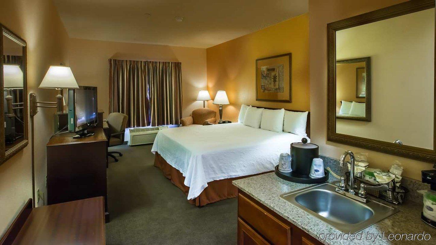 Hampton Inn & Suites Denton Zewnętrze zdjęcie