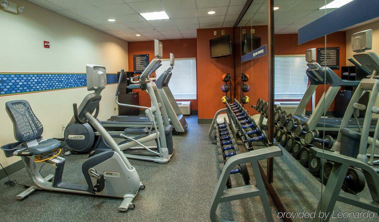 Hampton Inn & Suites Denton Zewnętrze zdjęcie